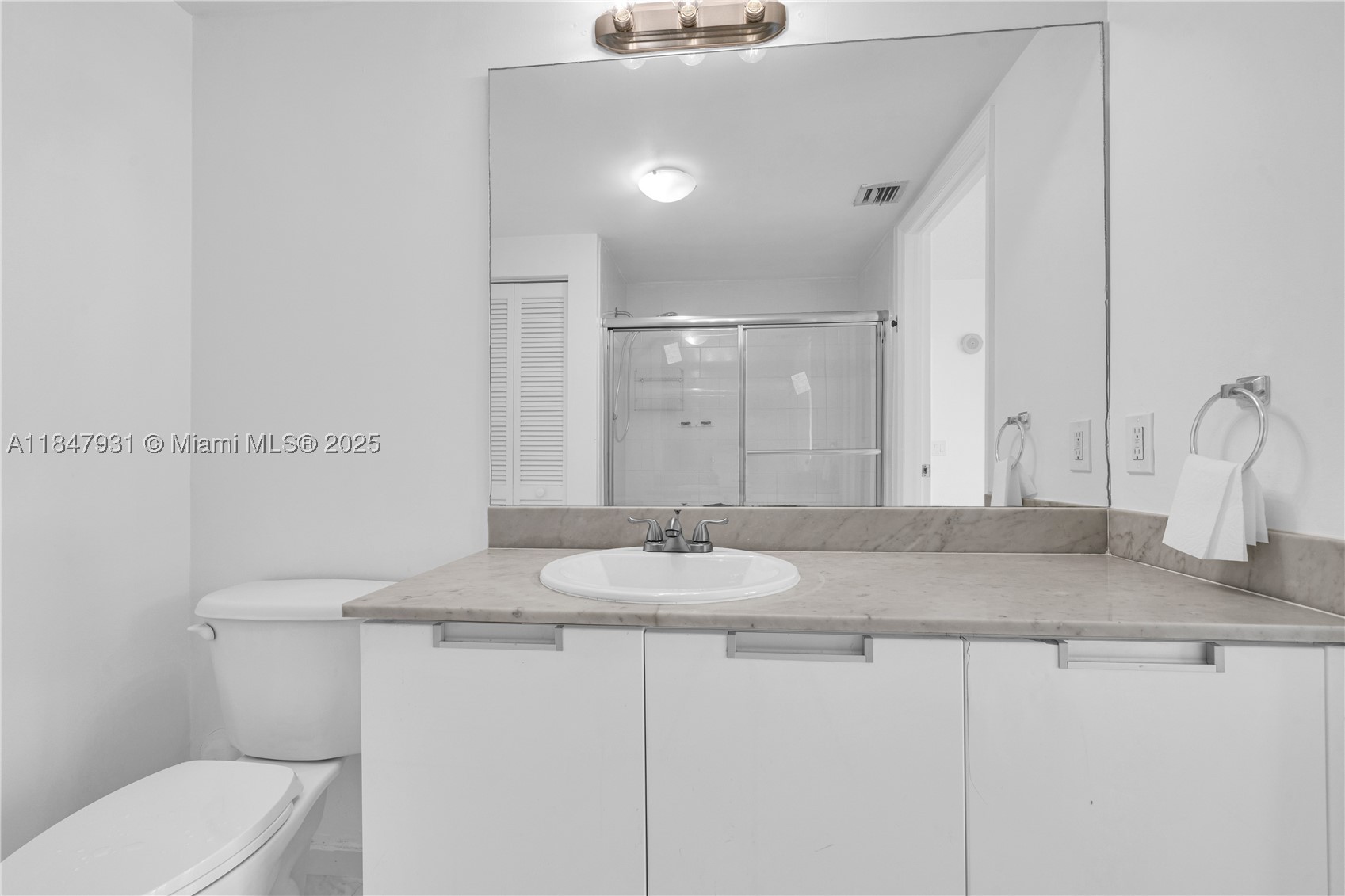 1881 79th St Cswy #404, North Bay Village FL 33141