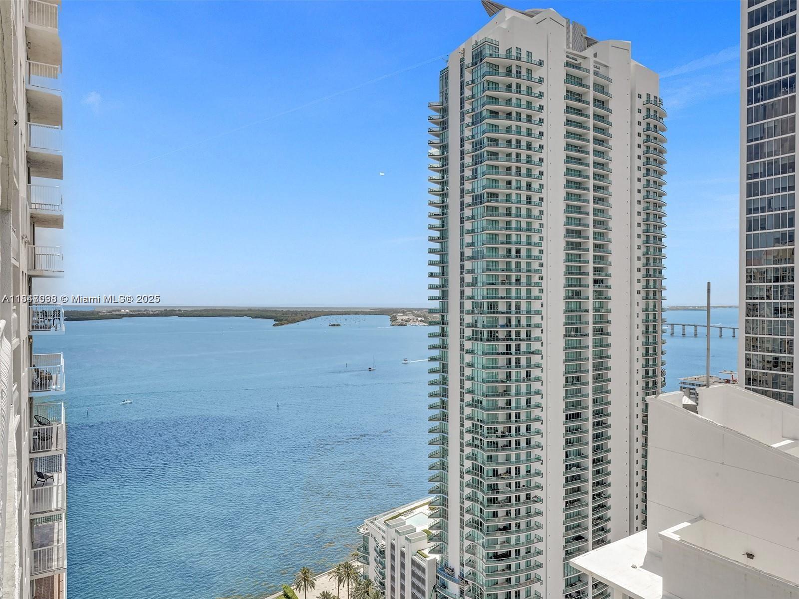 1200 Brickell Bay Dr #3309, Miami FL 33131