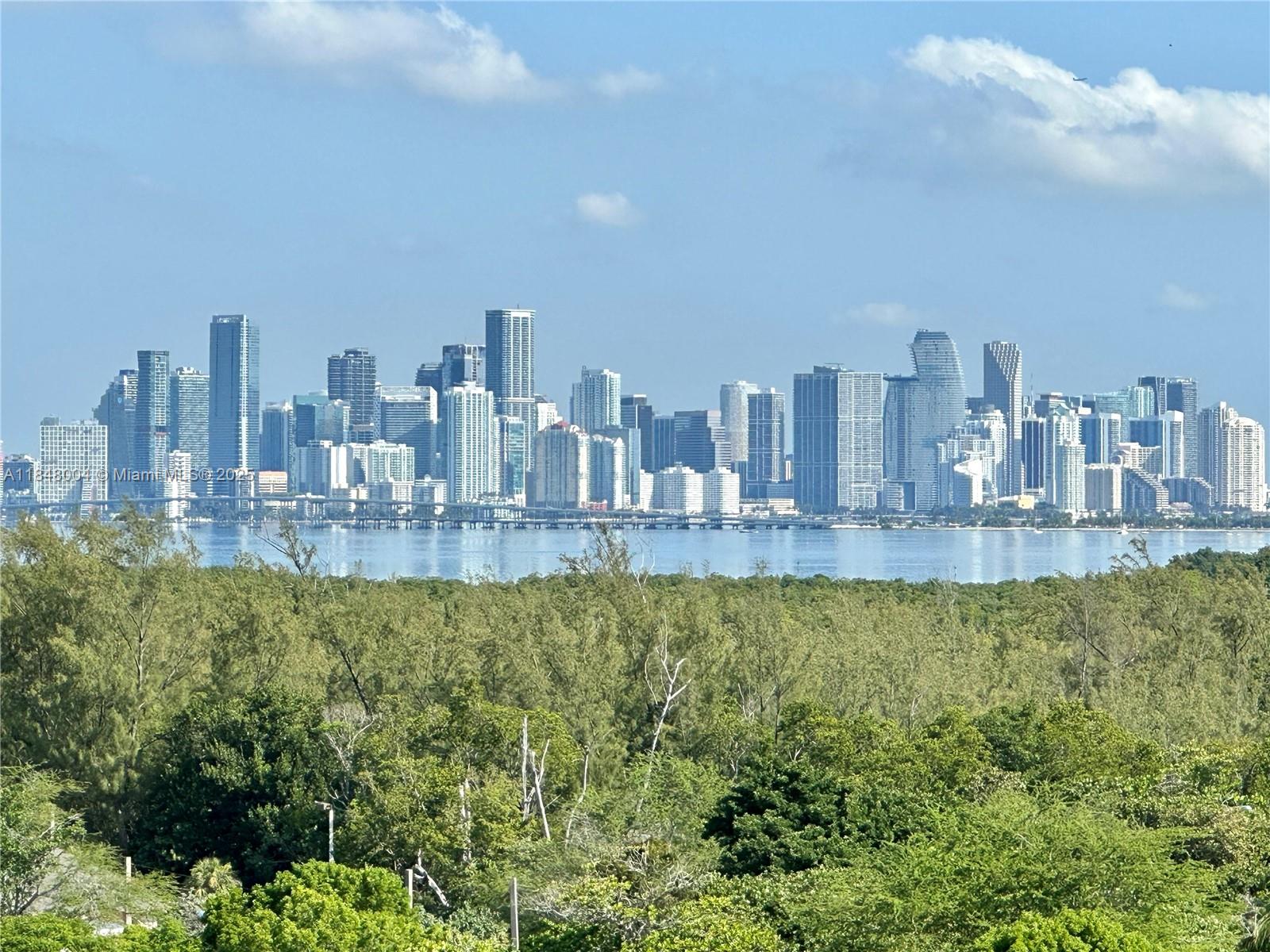 199 OCEAN LN DR #1114, Key Biscayne FL 33149