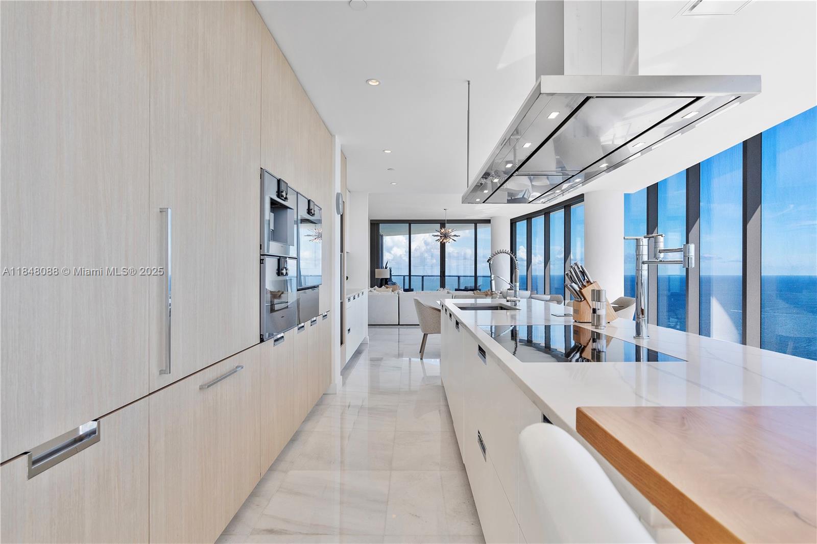 15701 Collins Ave #3605, Sunny Isles Beach FL 33160