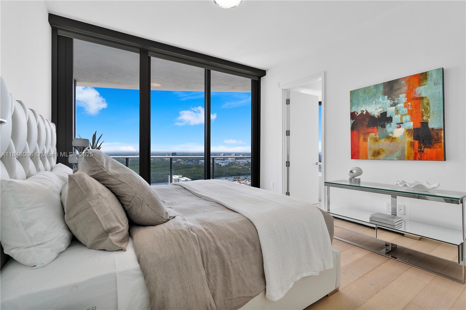 15701 Collins Ave #3605, Sunny Isles Beach FL 33160