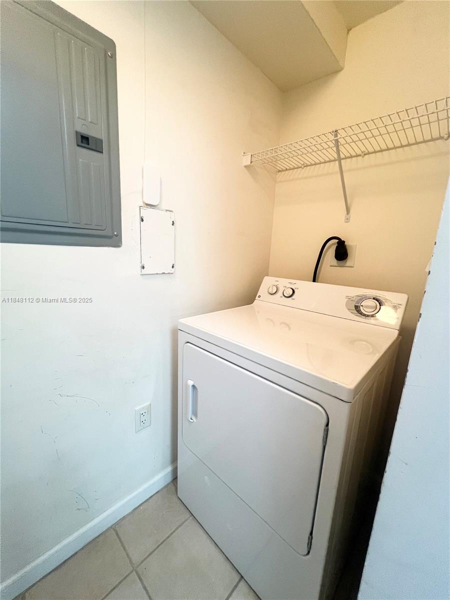 19501 W COUNTRY CLUB DR #712, Aventura FL 33180