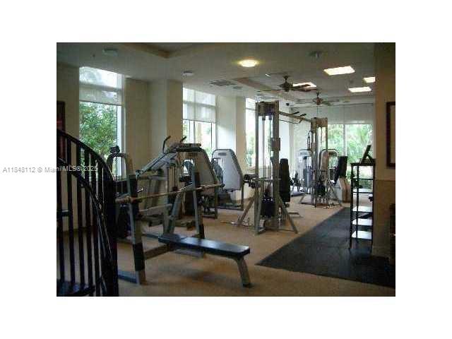 19501 W COUNTRY CLUB DR #712, Aventura FL 33180