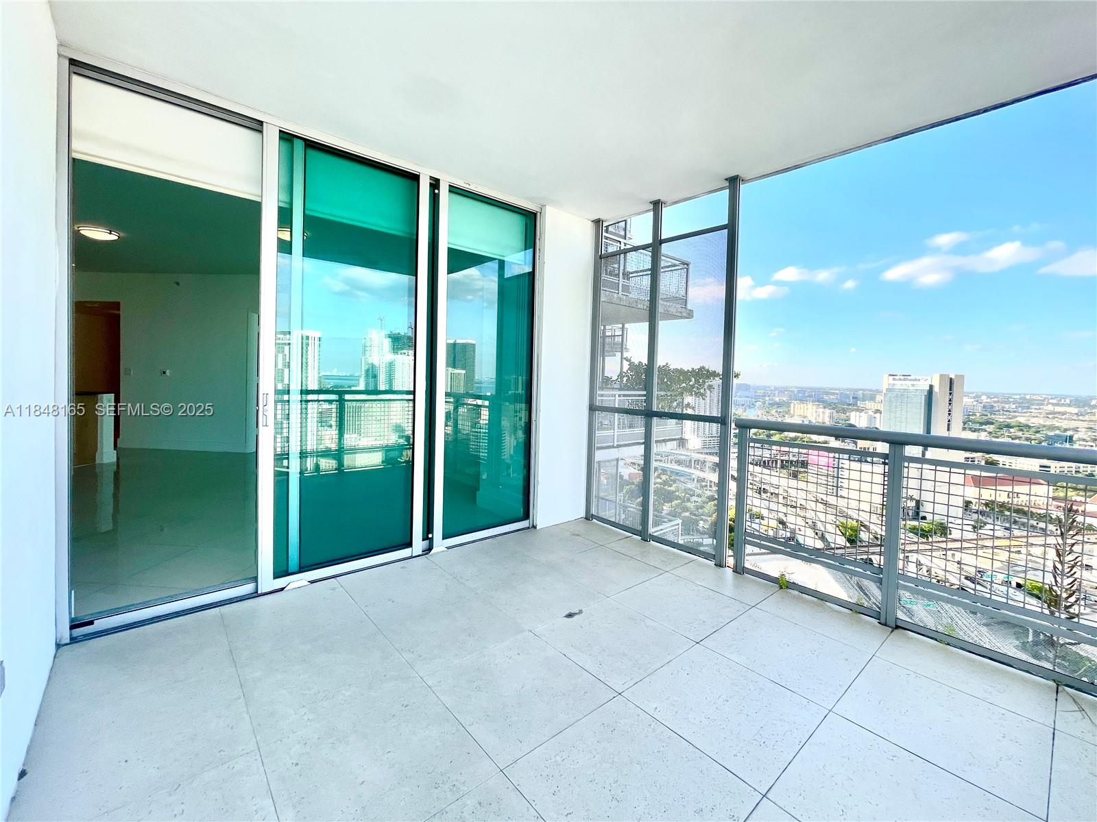 350 S Miami Ave #3405, Miami FL 33130