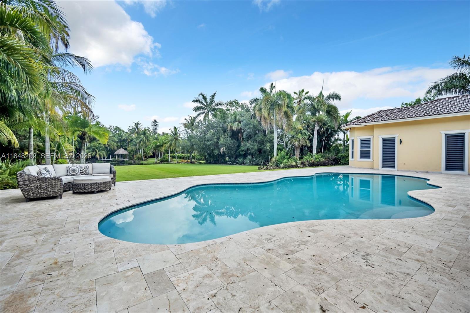 14211 Sunset Ln, Southwest Ranches FL 33330