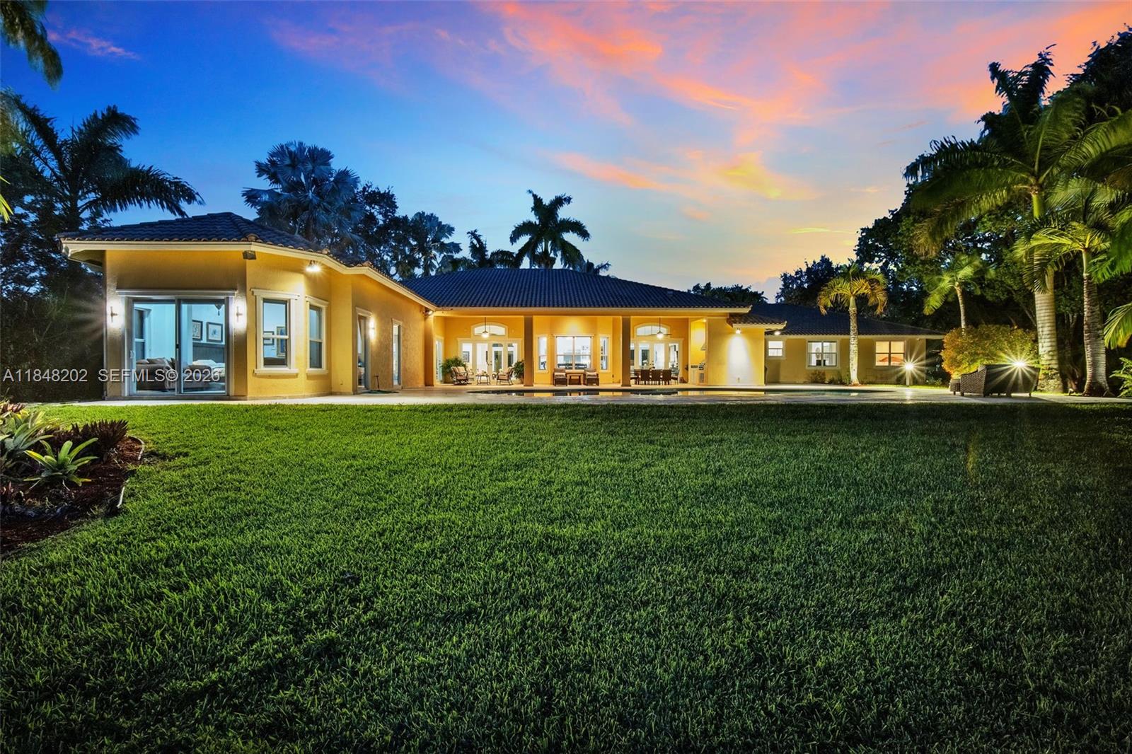 14211 Sunset Ln, Southwest Ranches FL 33330