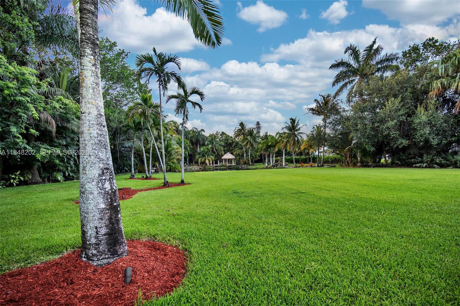 14211 Sunset Ln, Southwest Ranches FL 33330