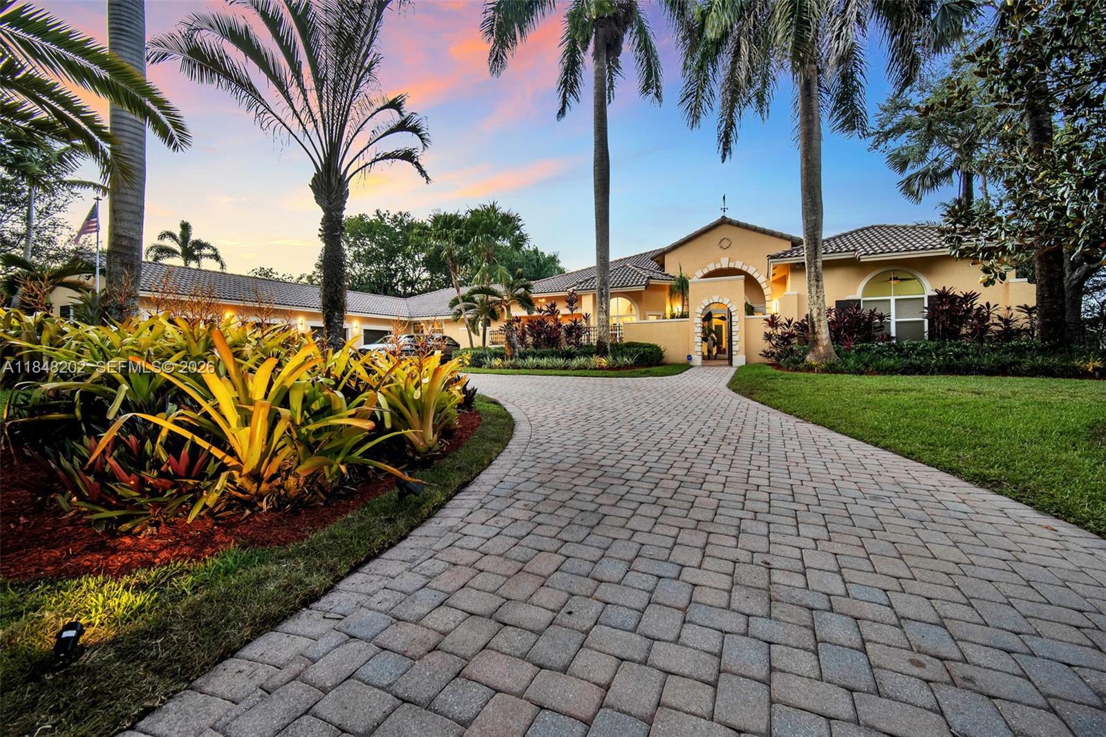 14211 Sunset Ln, Southwest Ranches FL 33330