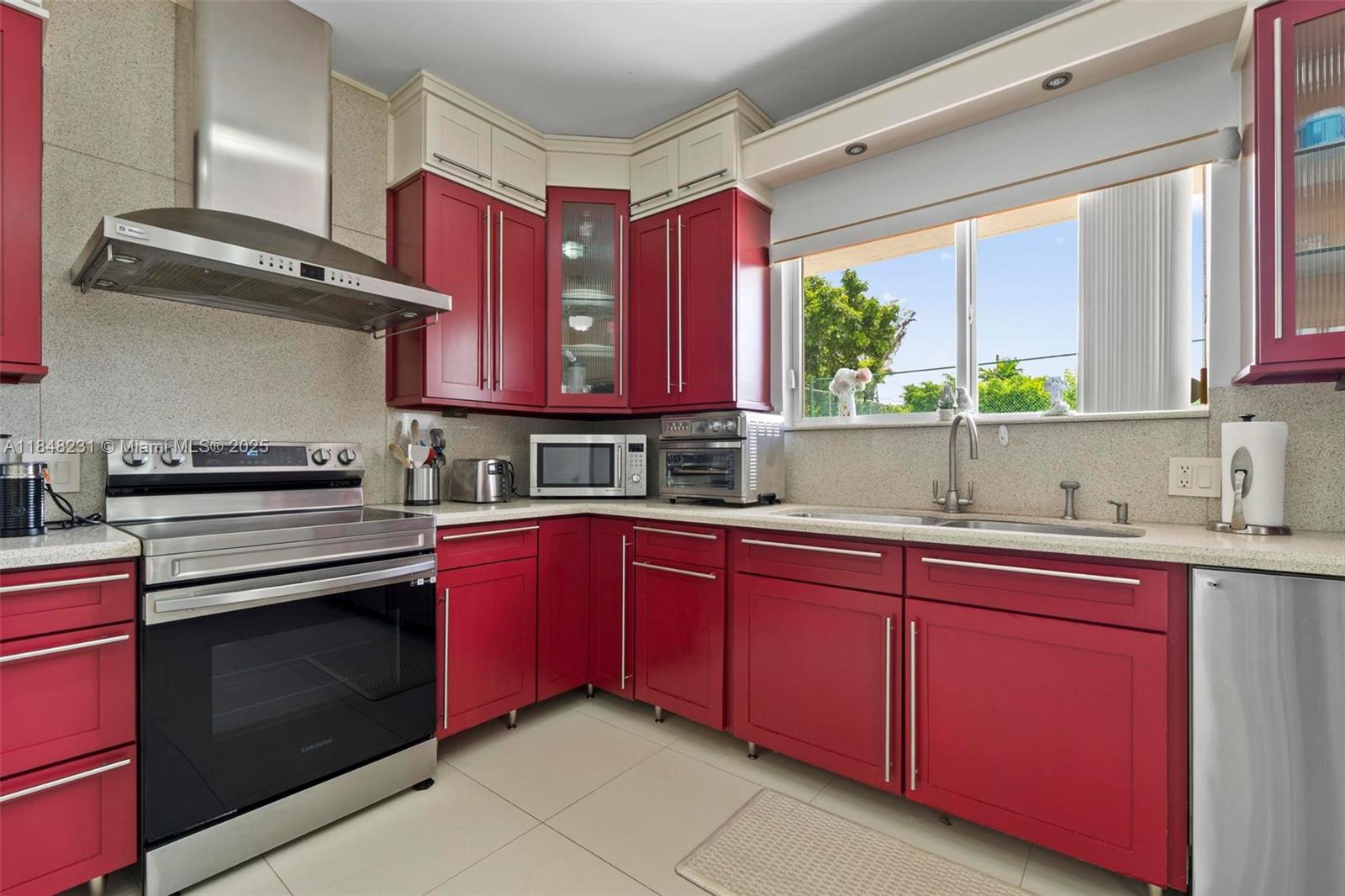 5045 SW 67th Ave, South Miami FL 33155