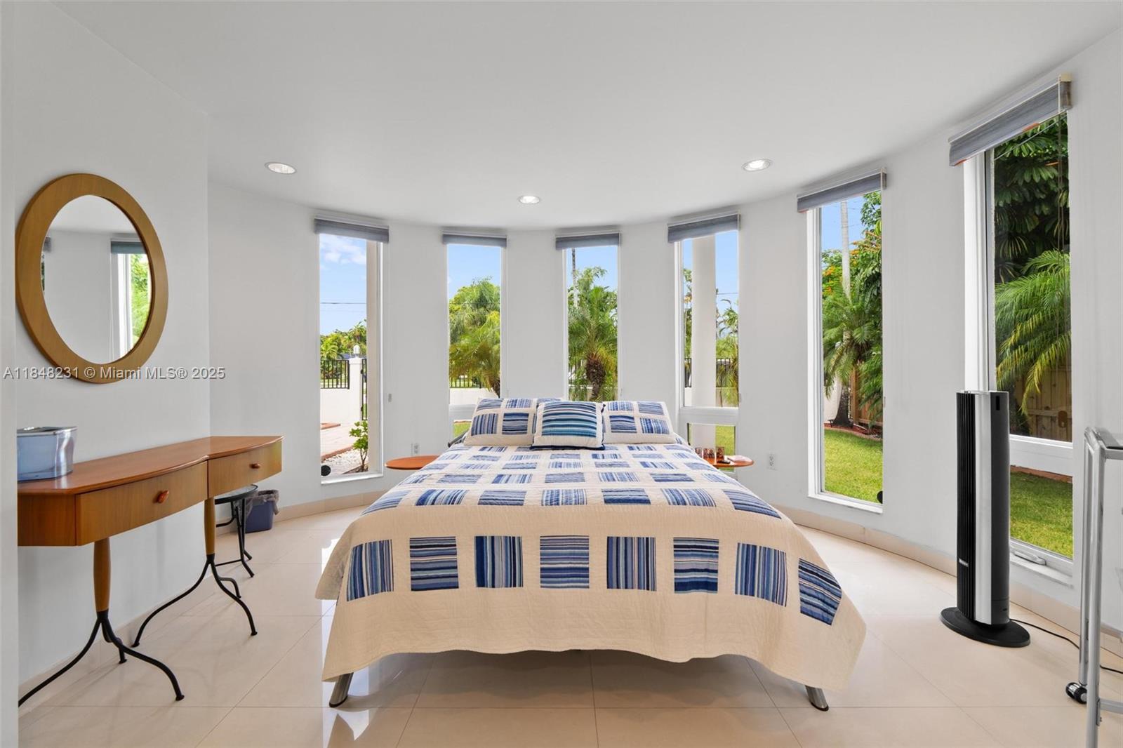 5045 SW 67th Ave, South Miami FL 33155
