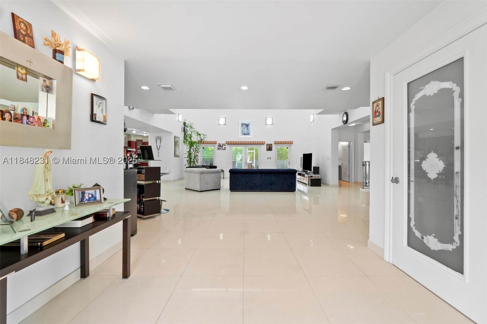 5045 SW 67th Ave, South Miami FL 33155