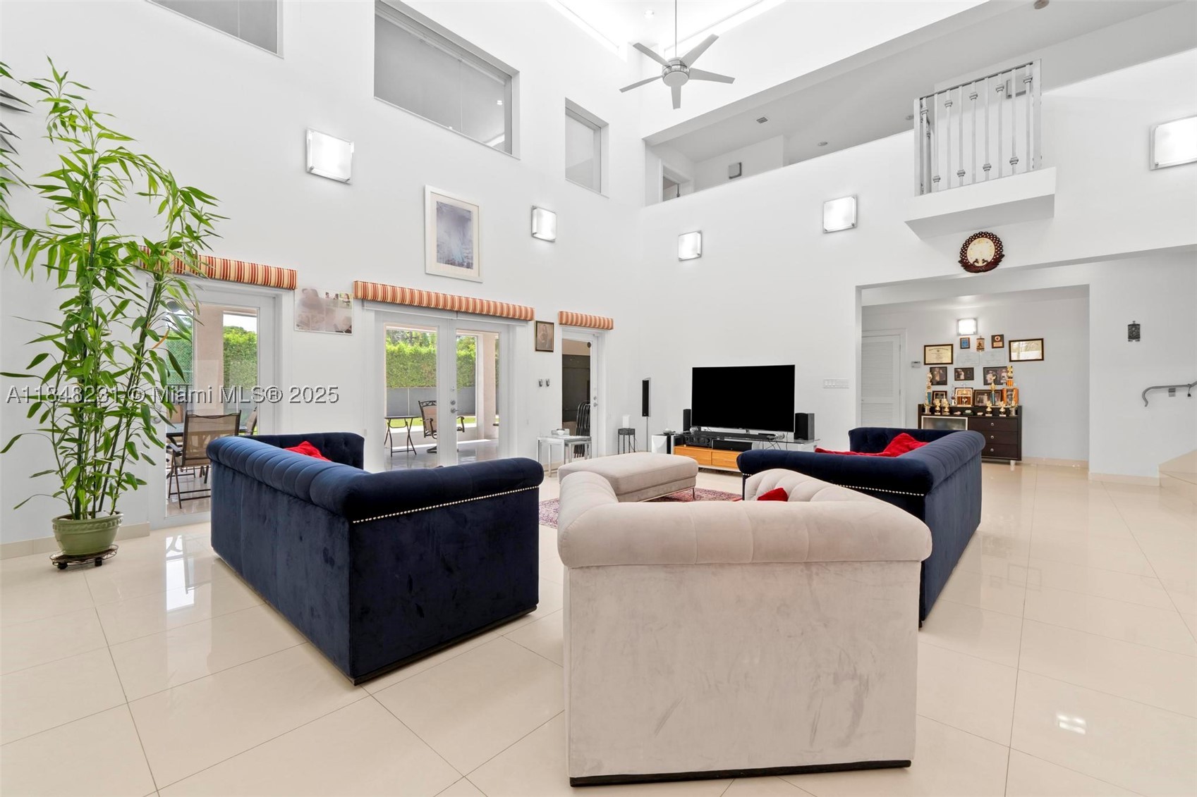 5045 SW 67th Ave, South Miami FL 33155