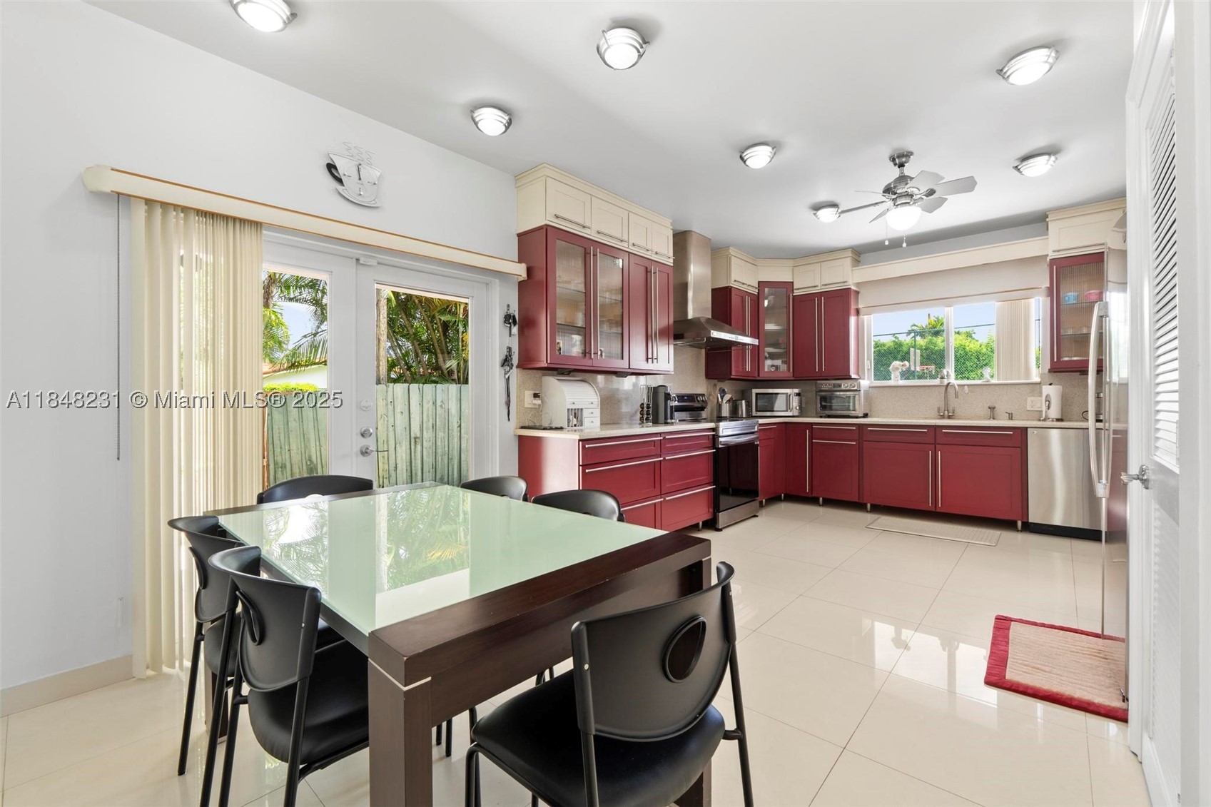 5045 SW 67th Ave, South Miami FL 33155