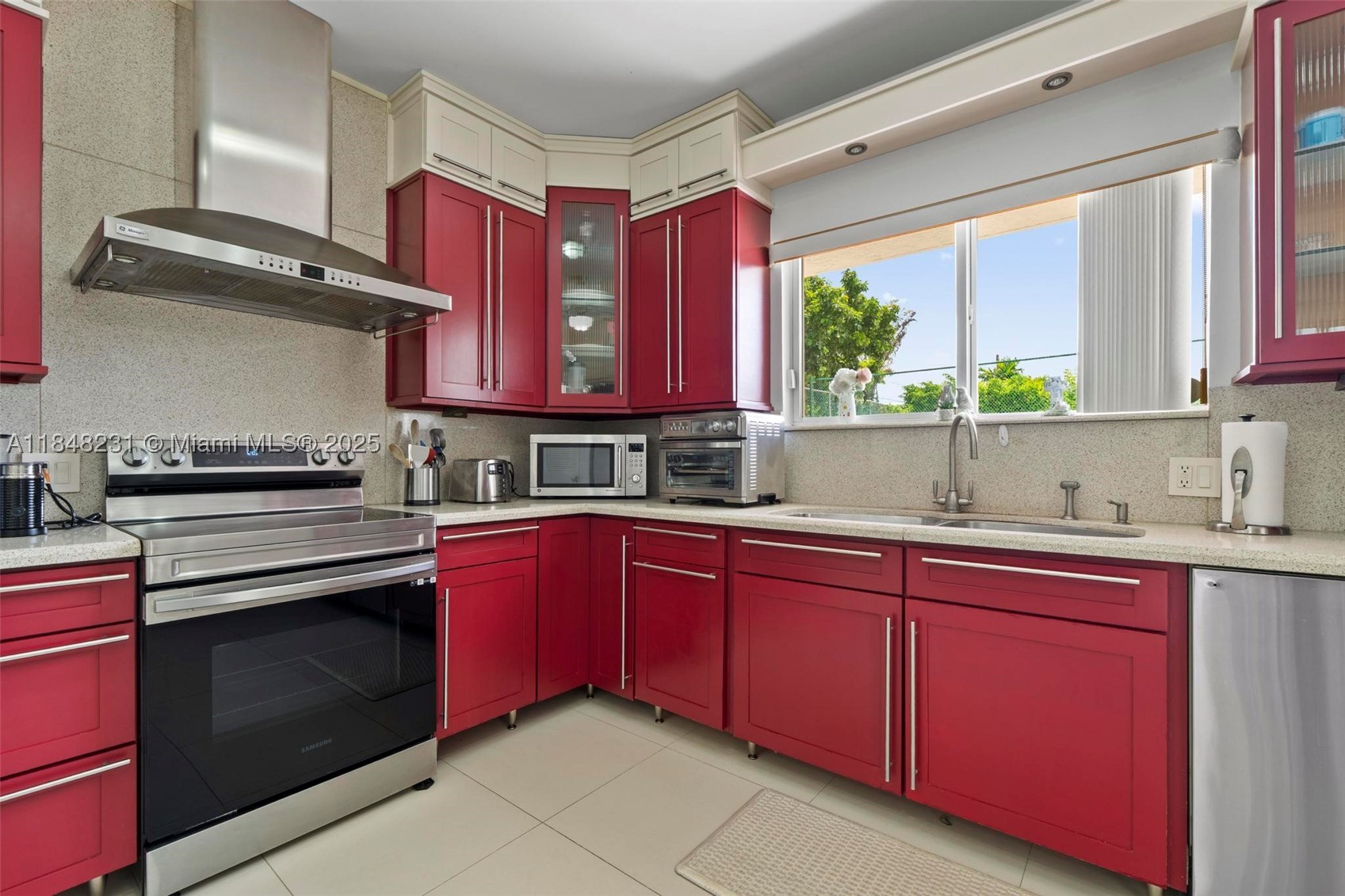 5045 SW 67th Ave, South Miami FL 33155
