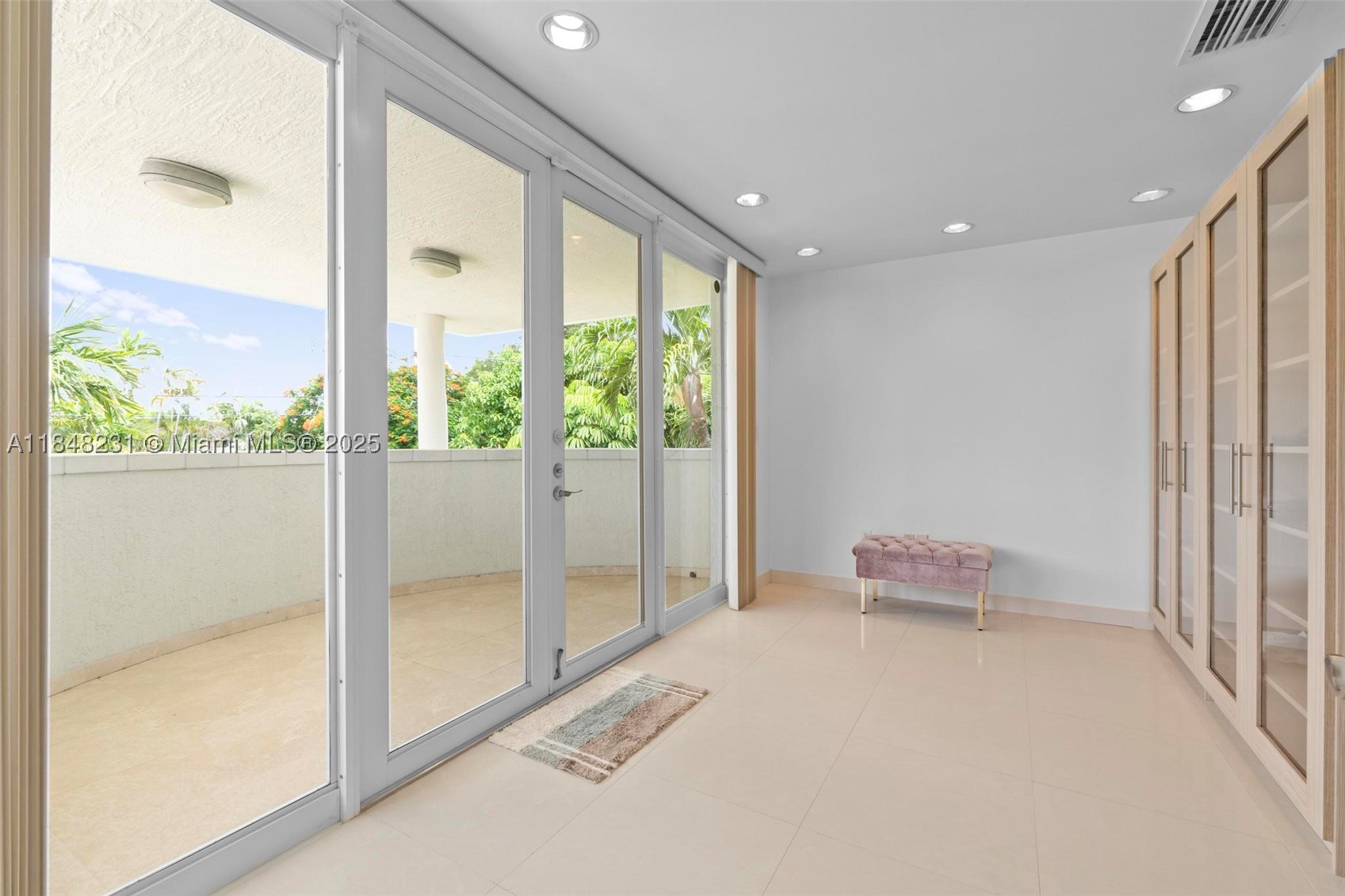 5045 SW 67th Ave, South Miami FL 33155