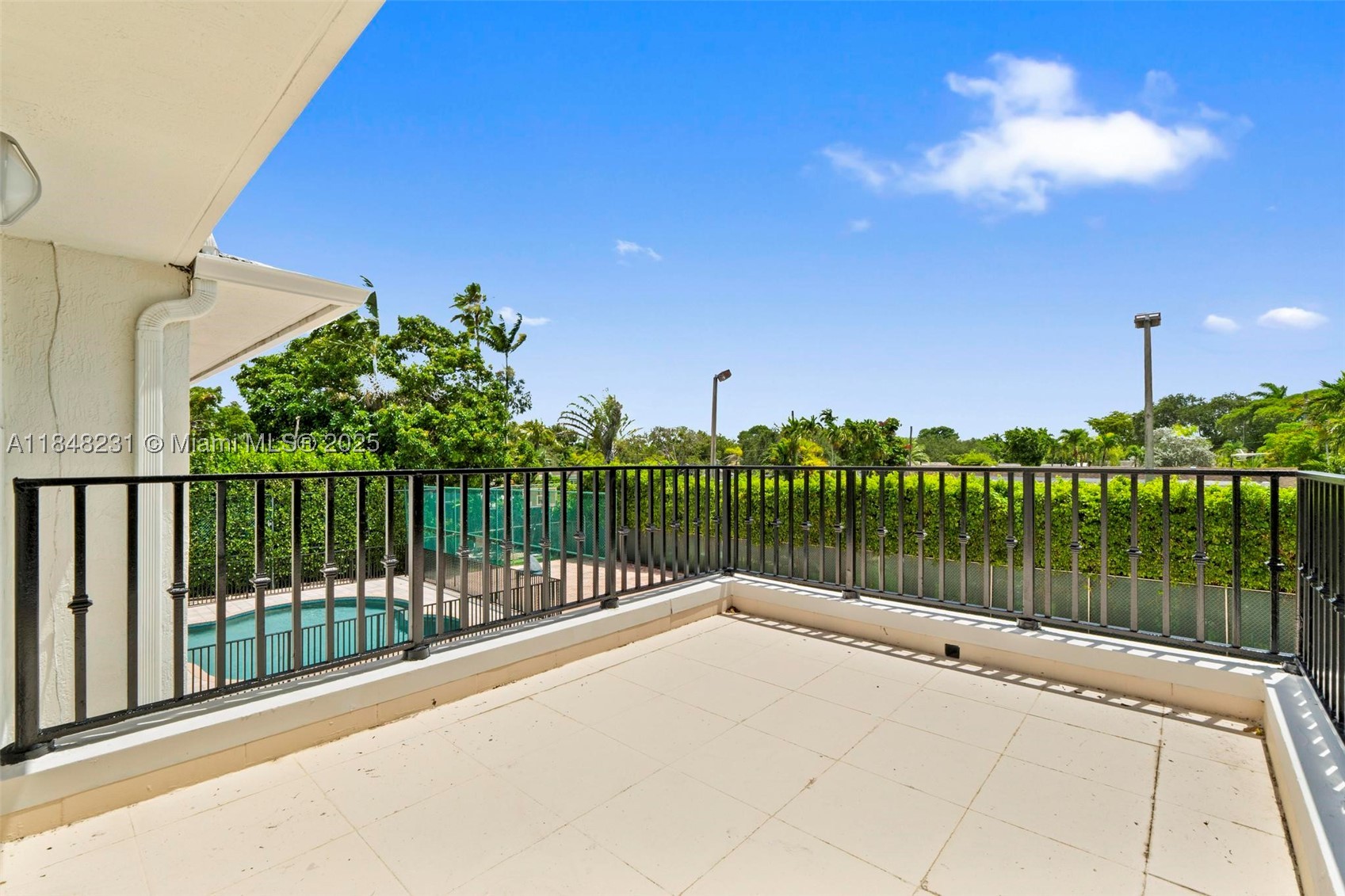 5045 SW 67th Ave, South Miami FL 33155