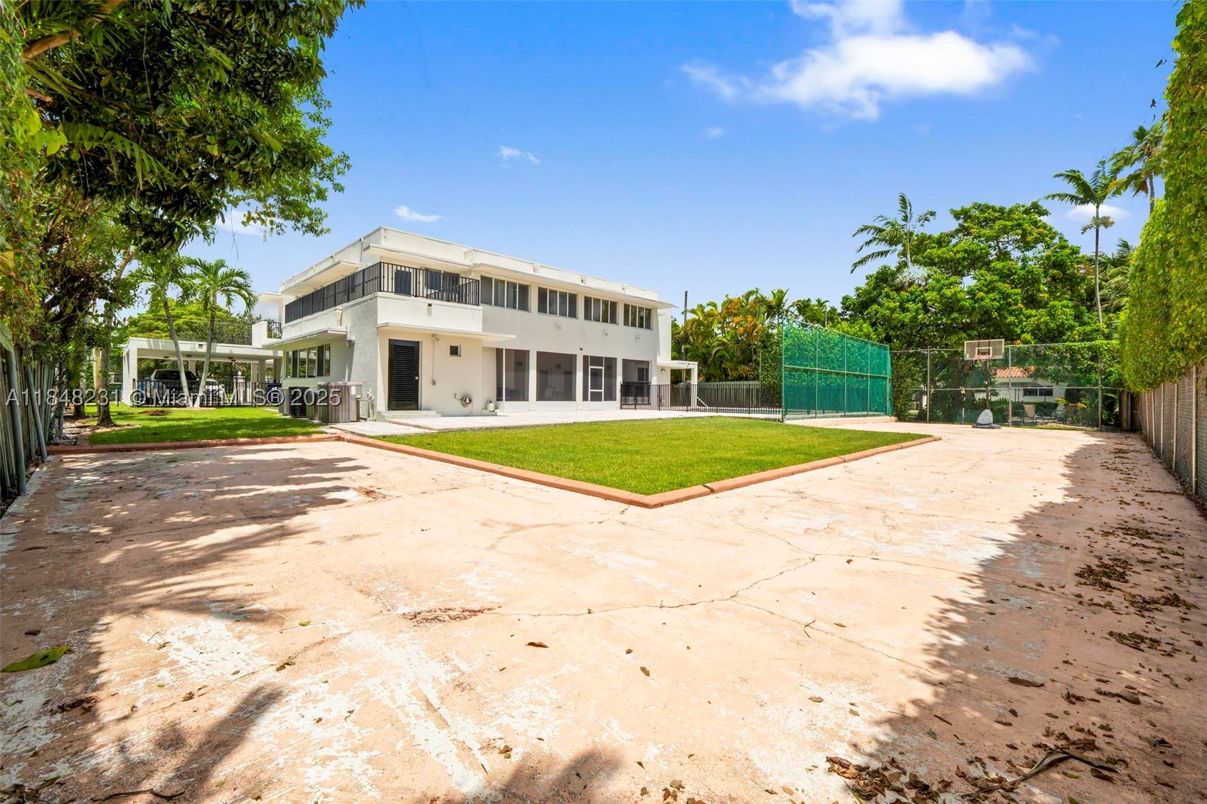 5045 SW 67th Ave, South Miami FL 33155