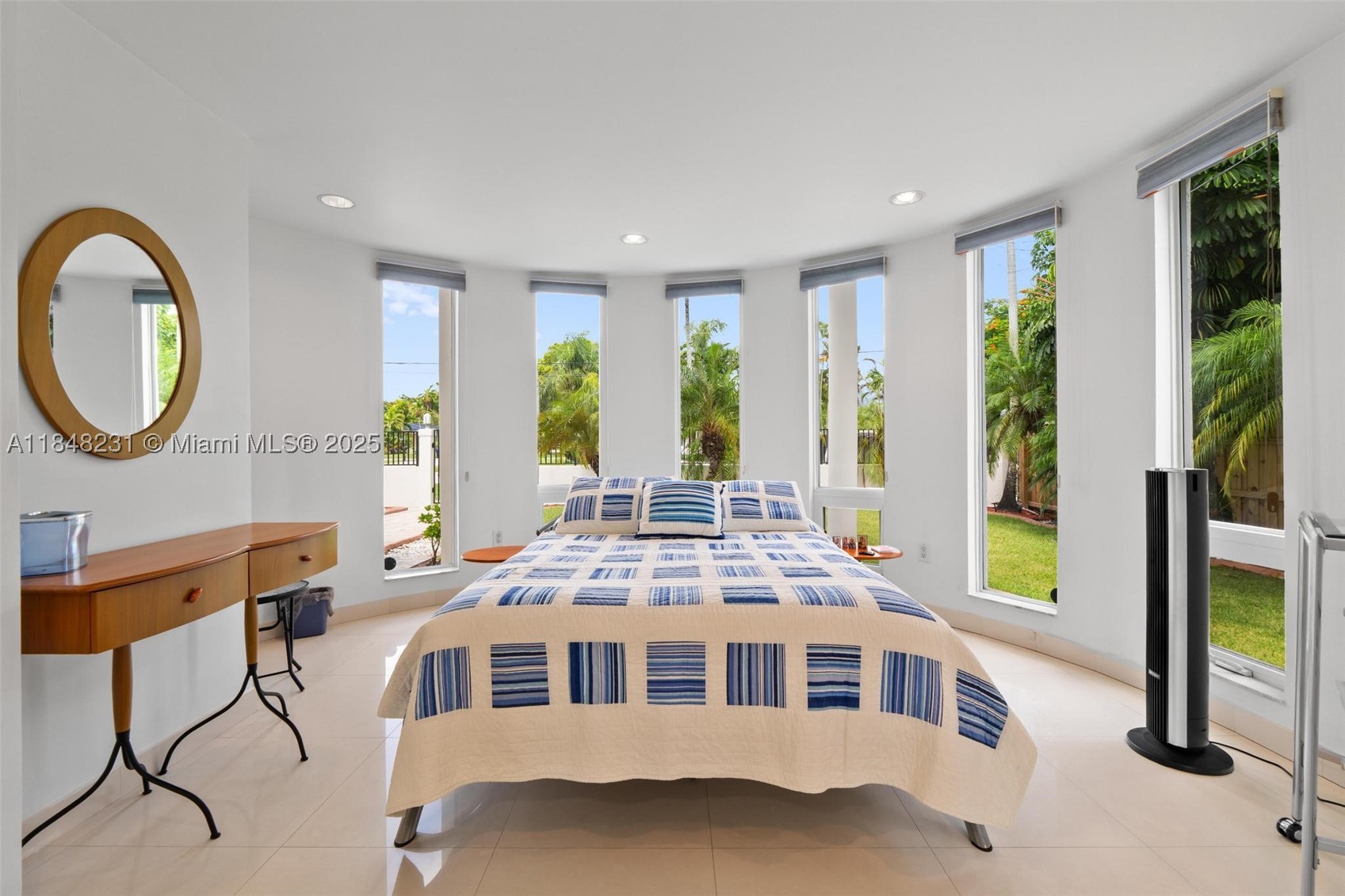 5045 SW 67th Ave, South Miami FL 33155