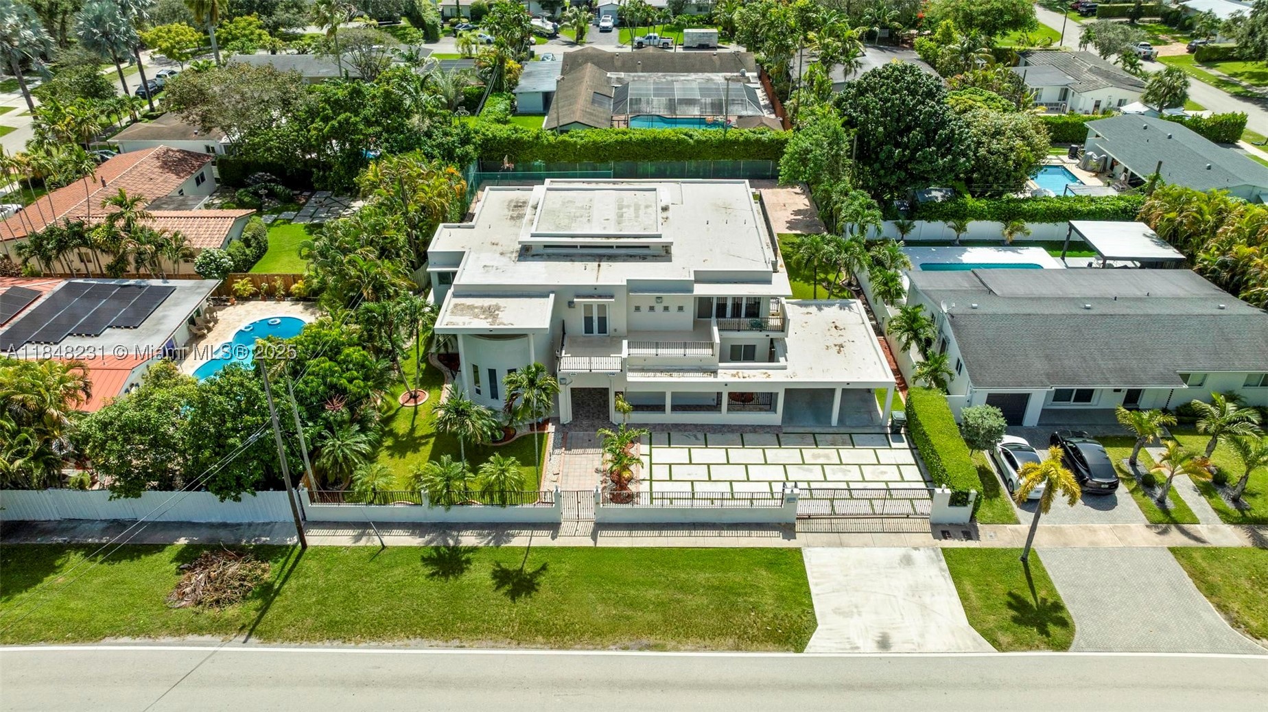 5045 SW 67th Ave, South Miami FL 33155