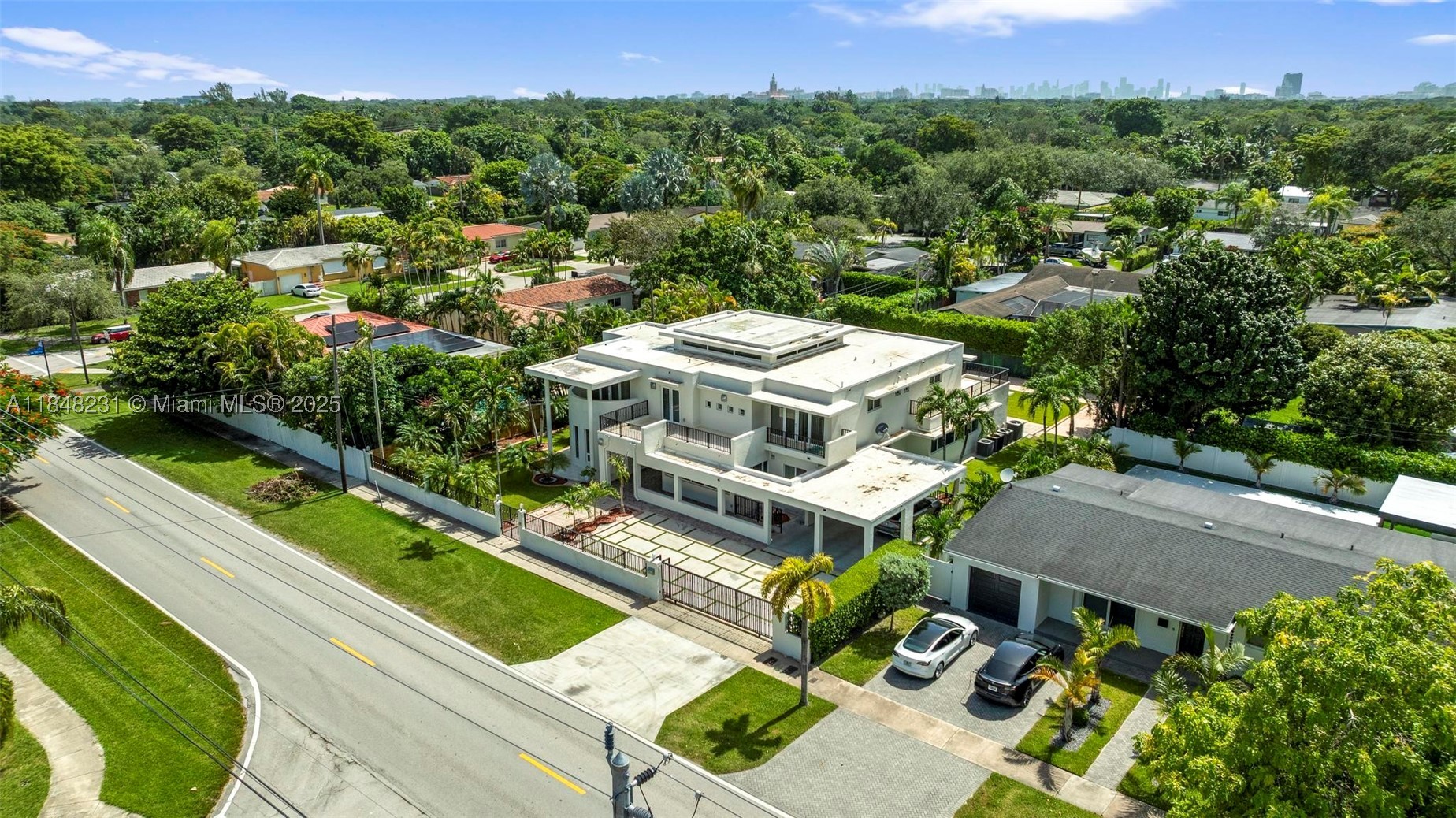 5045 SW 67th Ave, South Miami FL 33155