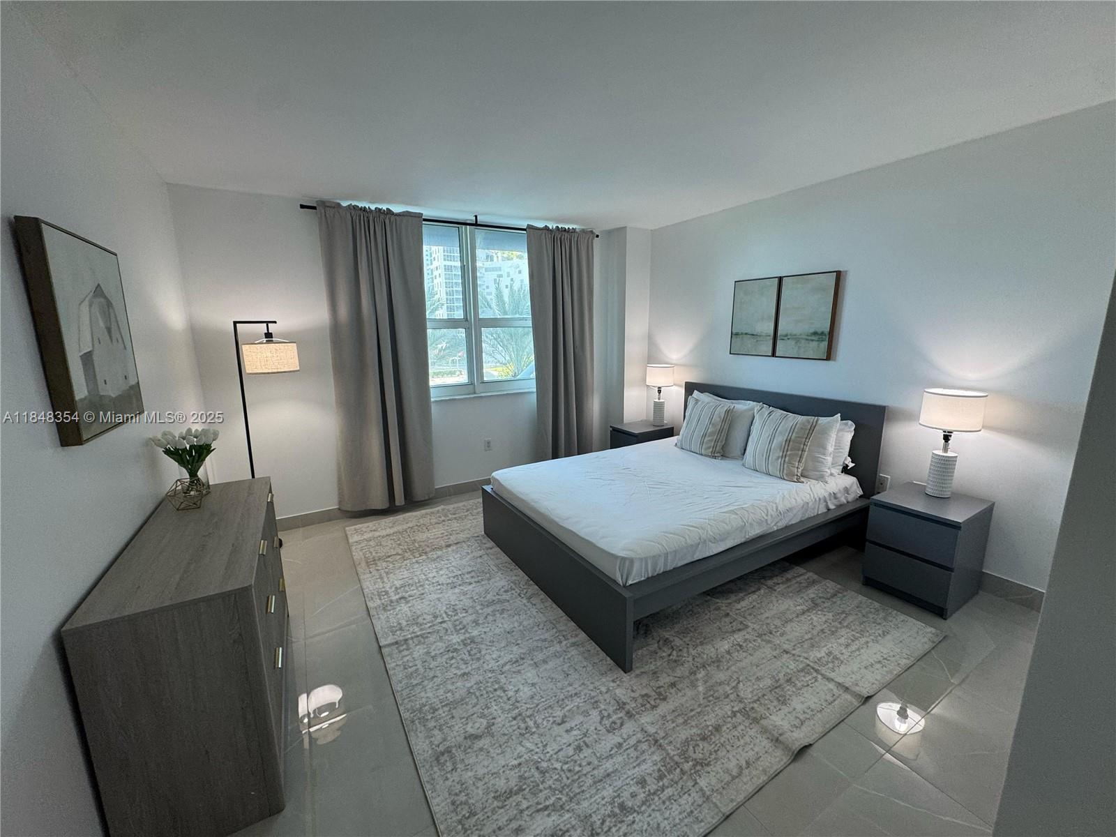 1155 Brickell Bay Dr #307, Miami FL 33131