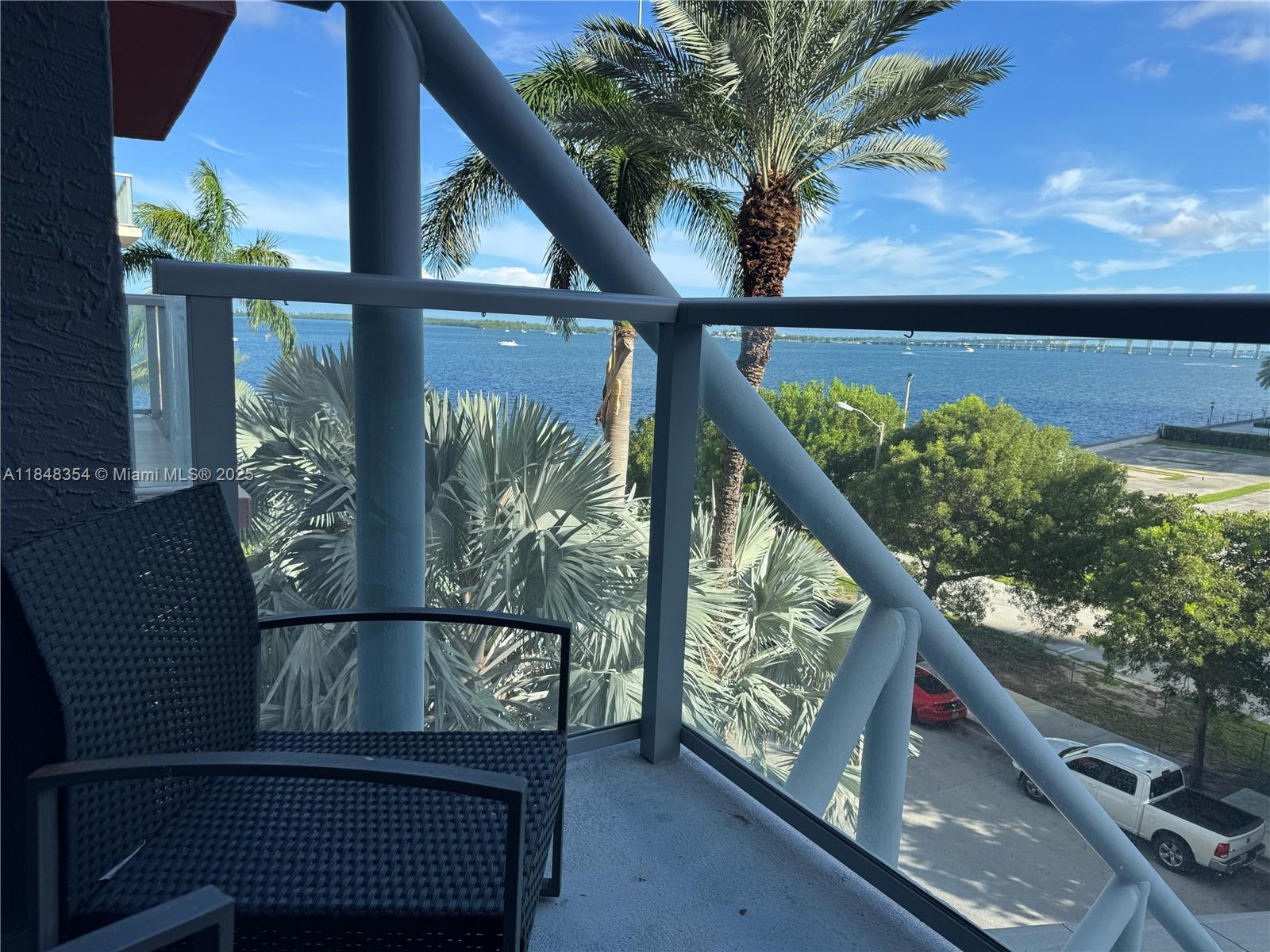 1155 Brickell Bay Dr #307, Miami FL 33131