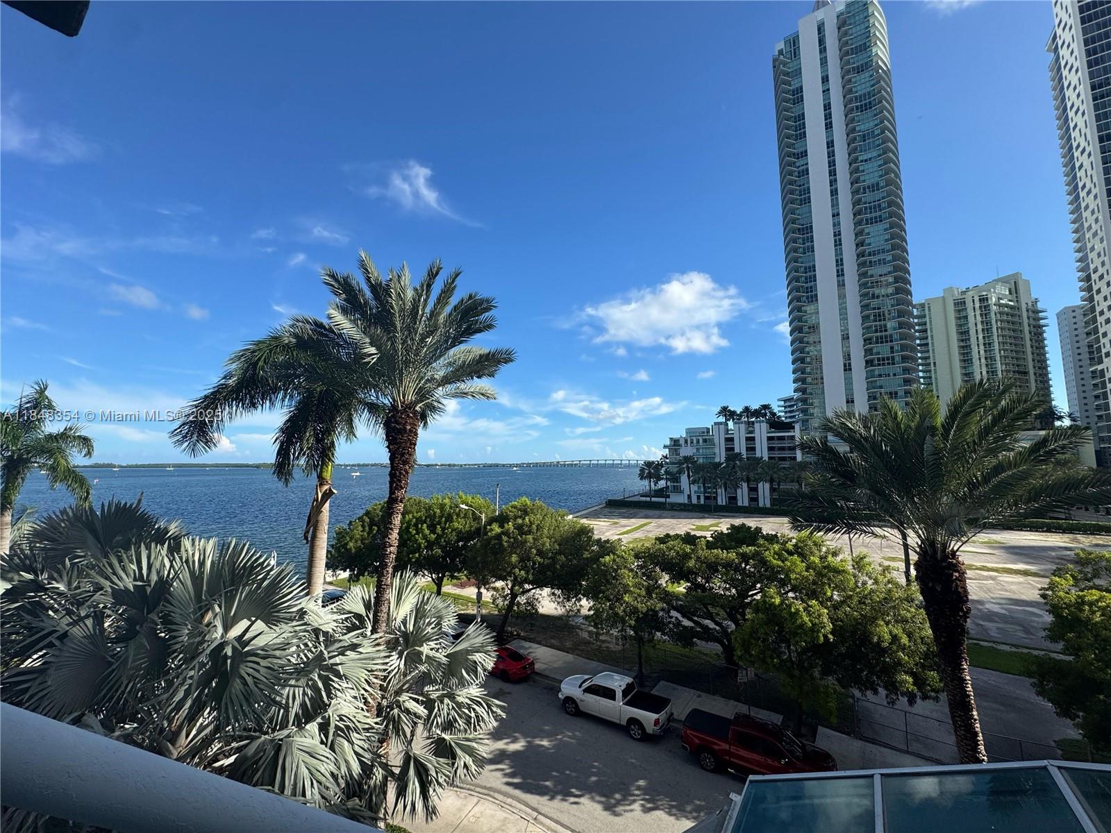 1155 Brickell Bay Dr #307, Miami FL 33131