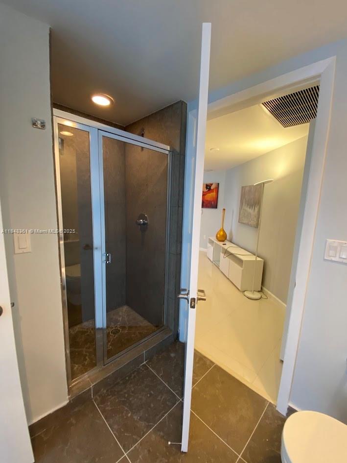 475 Brickell Ave #4409, Miami FL 33131