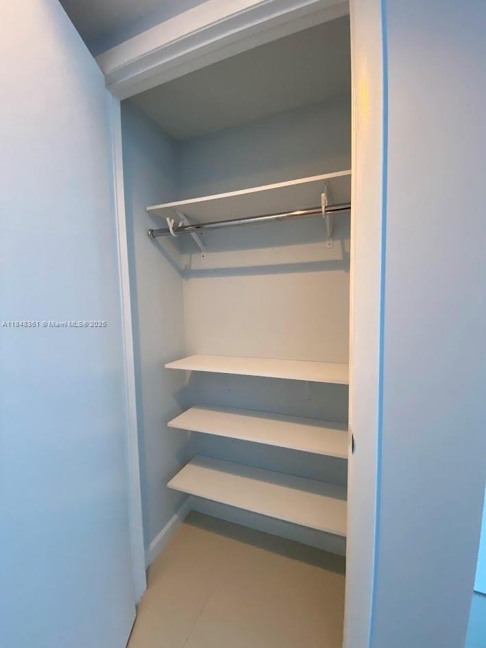 475 Brickell Ave #4409, Miami FL 33131