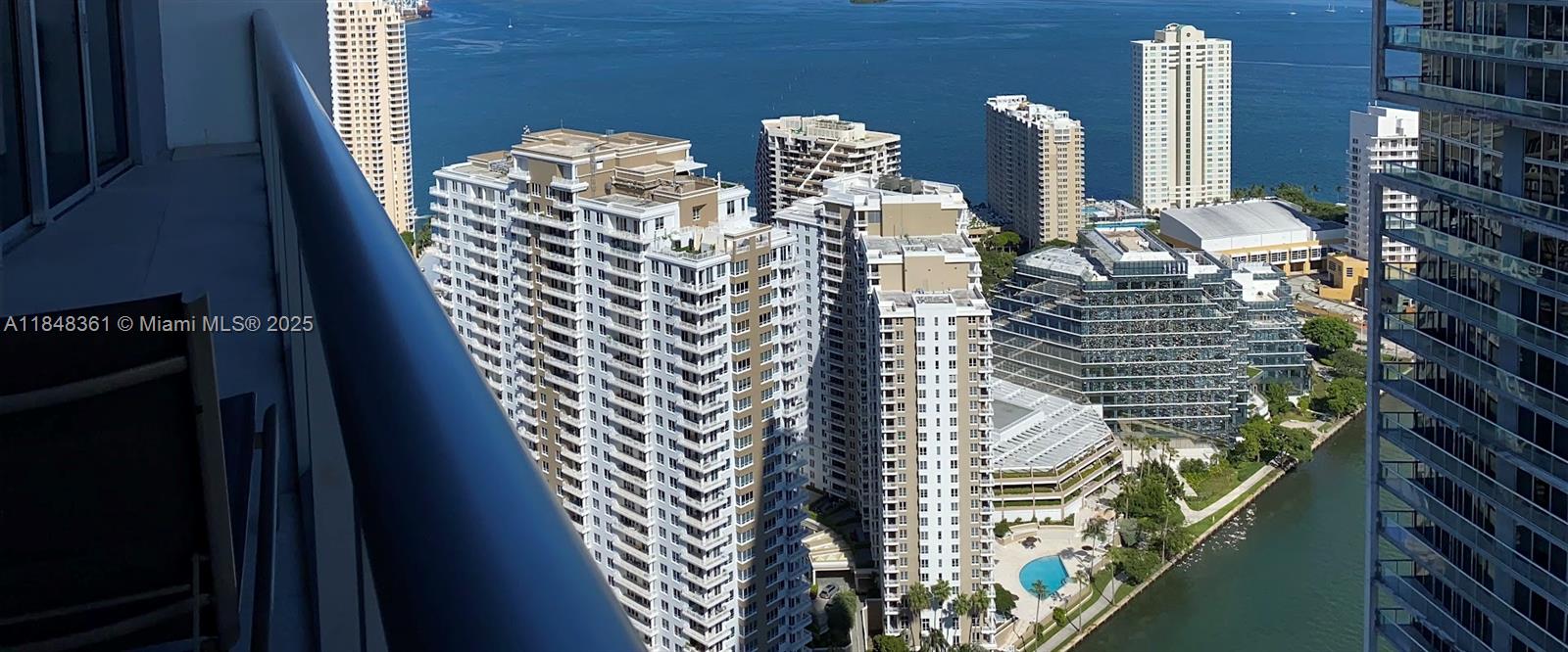 475 Brickell Ave #4409, Miami FL 33131