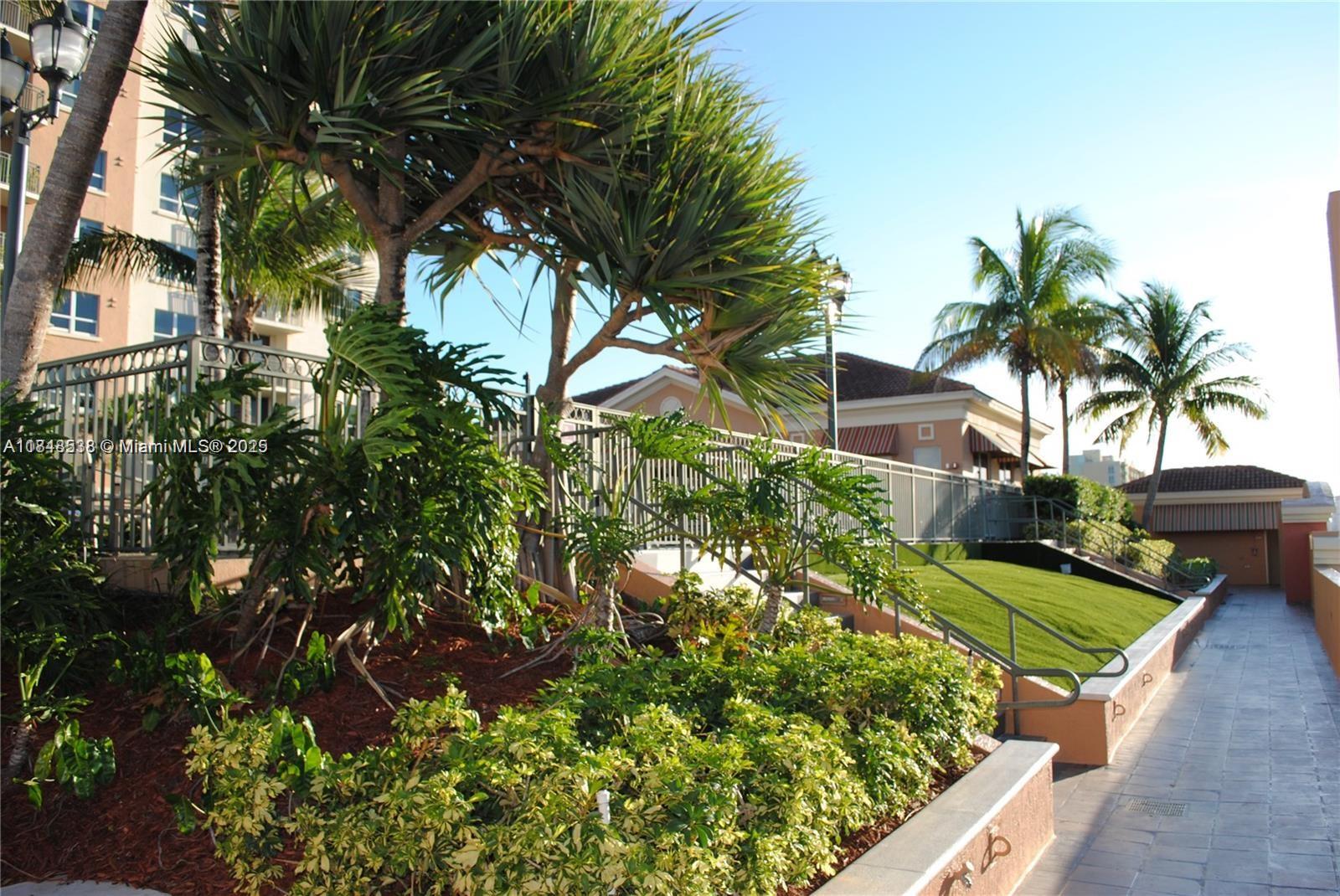 3232 SW 22nd Ter #1405, Miami FL 33145