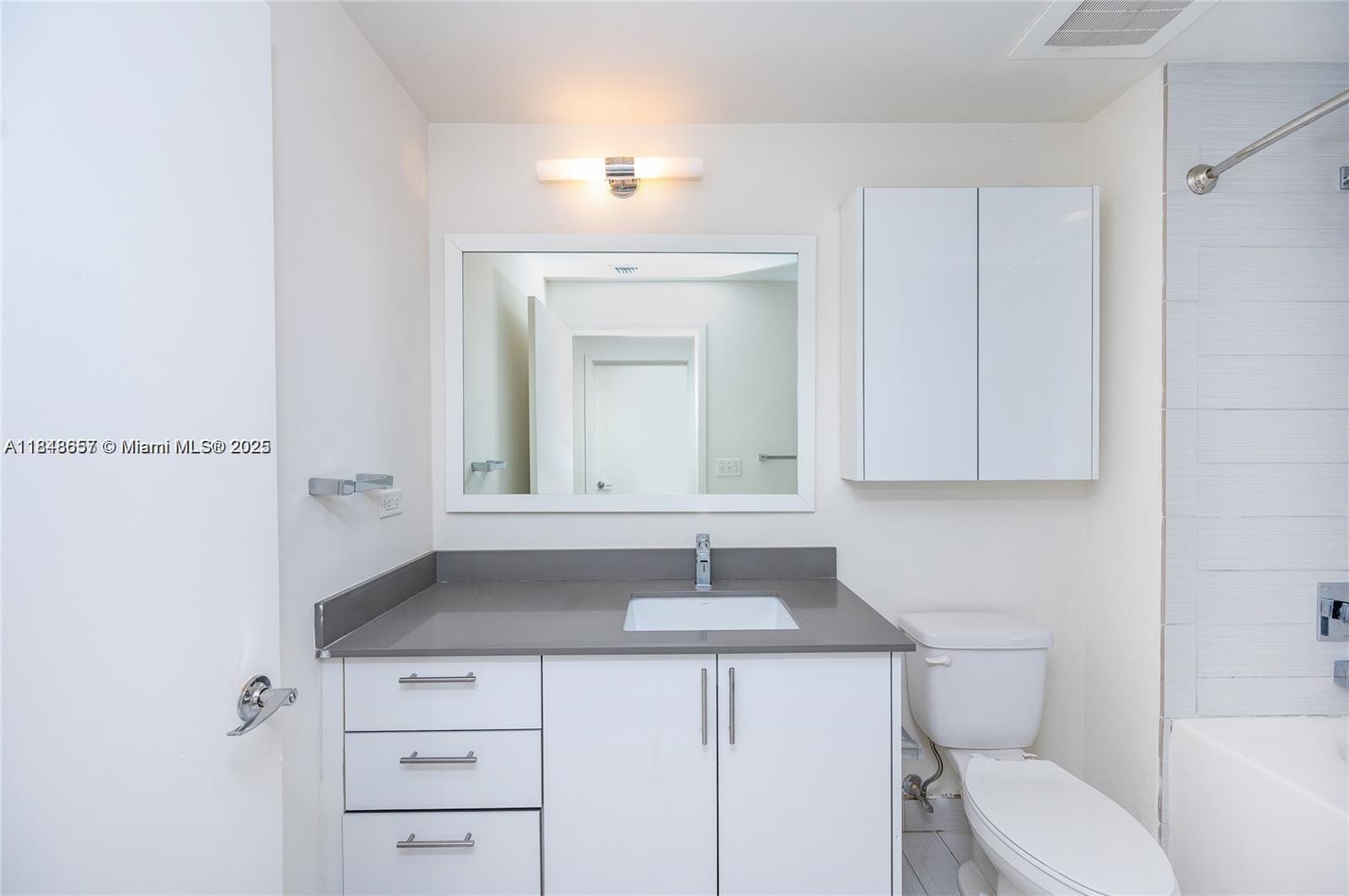 999 SW 1st Ave #2717, Miami FL 33130