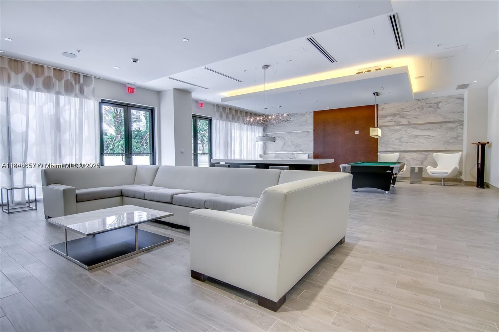 999 SW 1st Ave #2717, Miami FL 33130
