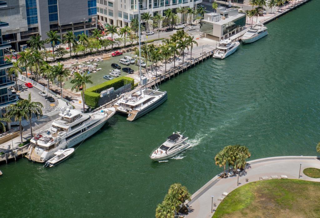 485 Brickell Ave #3711, Miami FL 33131