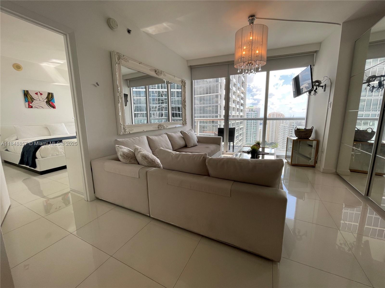 485 Brickell Ave #3711, Miami FL 33131
