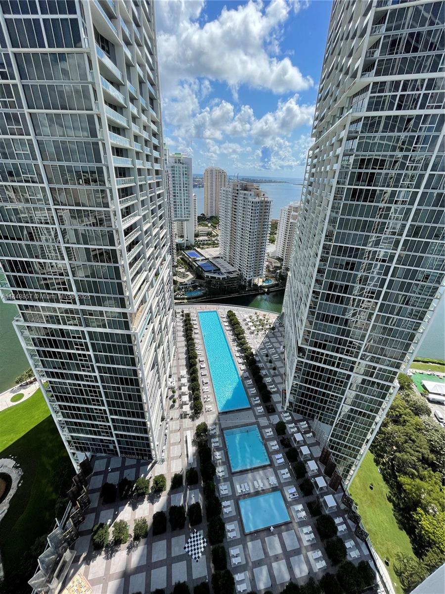 485 Brickell Ave #3711, Miami FL 33131