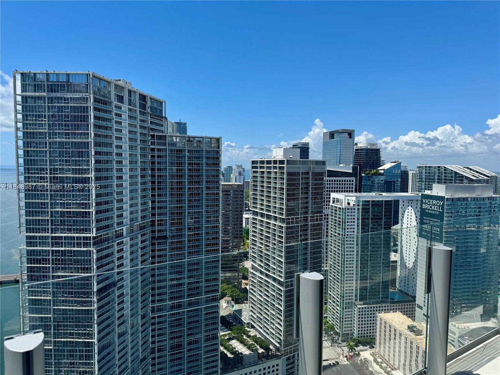 300 Biscayne Blvd Way #4705W, Miami FL 33131
