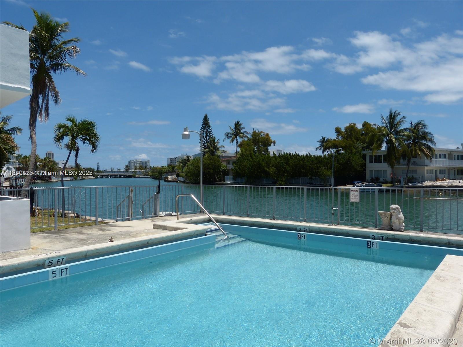 250 S Shore Dr #5, Miami Beach FL 33141
