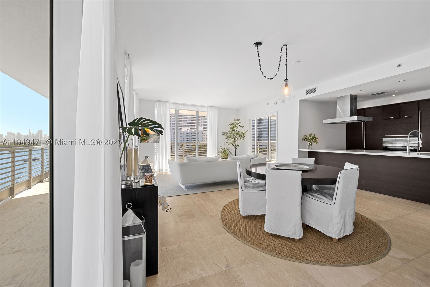 1445 16th St #602, Miami Beach FL 33139