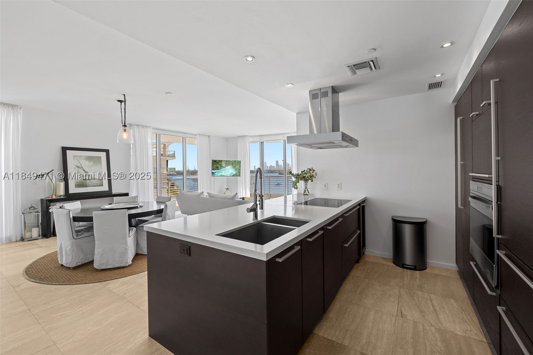 1445 16th St #602, Miami Beach FL 33139