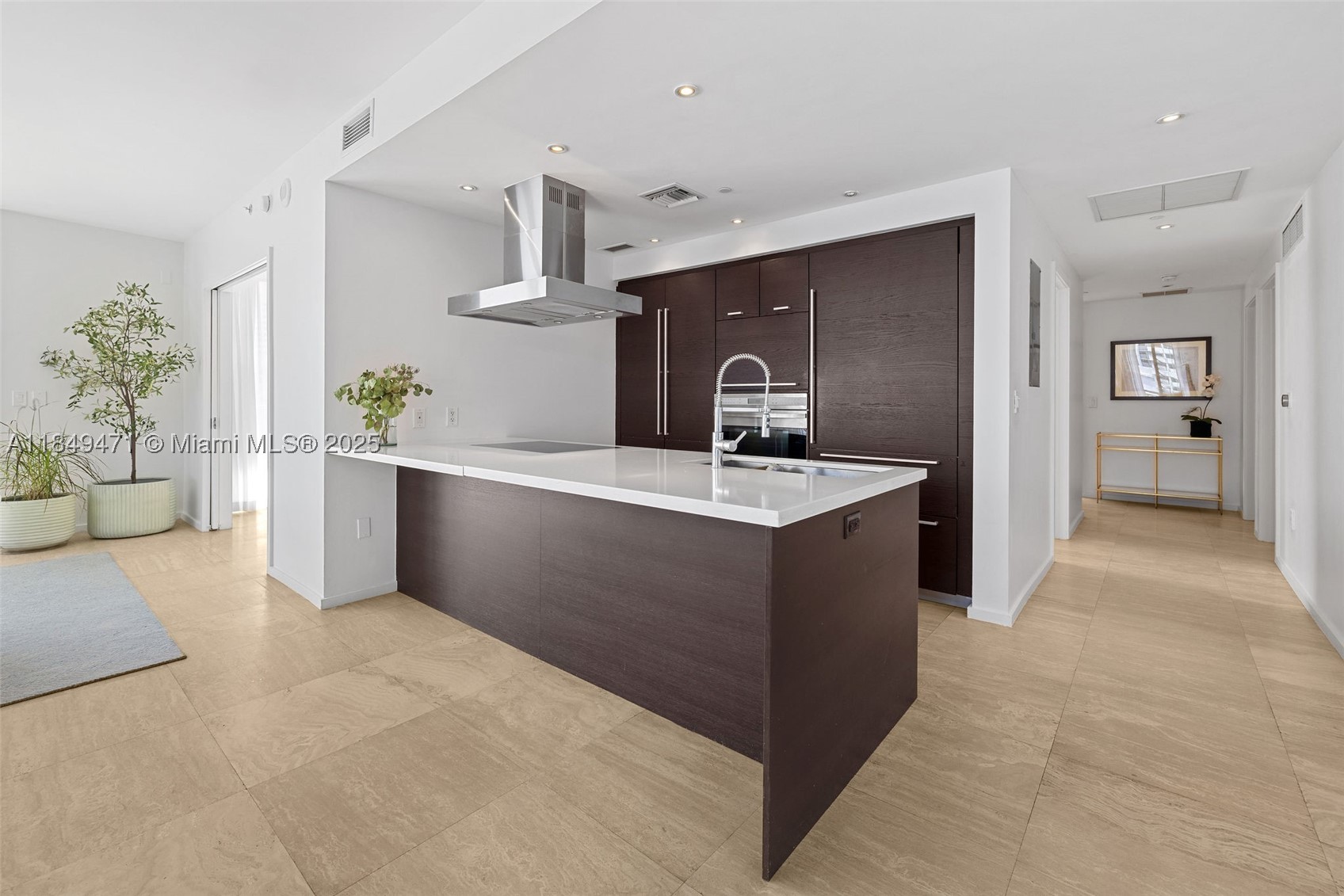 1445 16th St #602, Miami Beach FL 33139