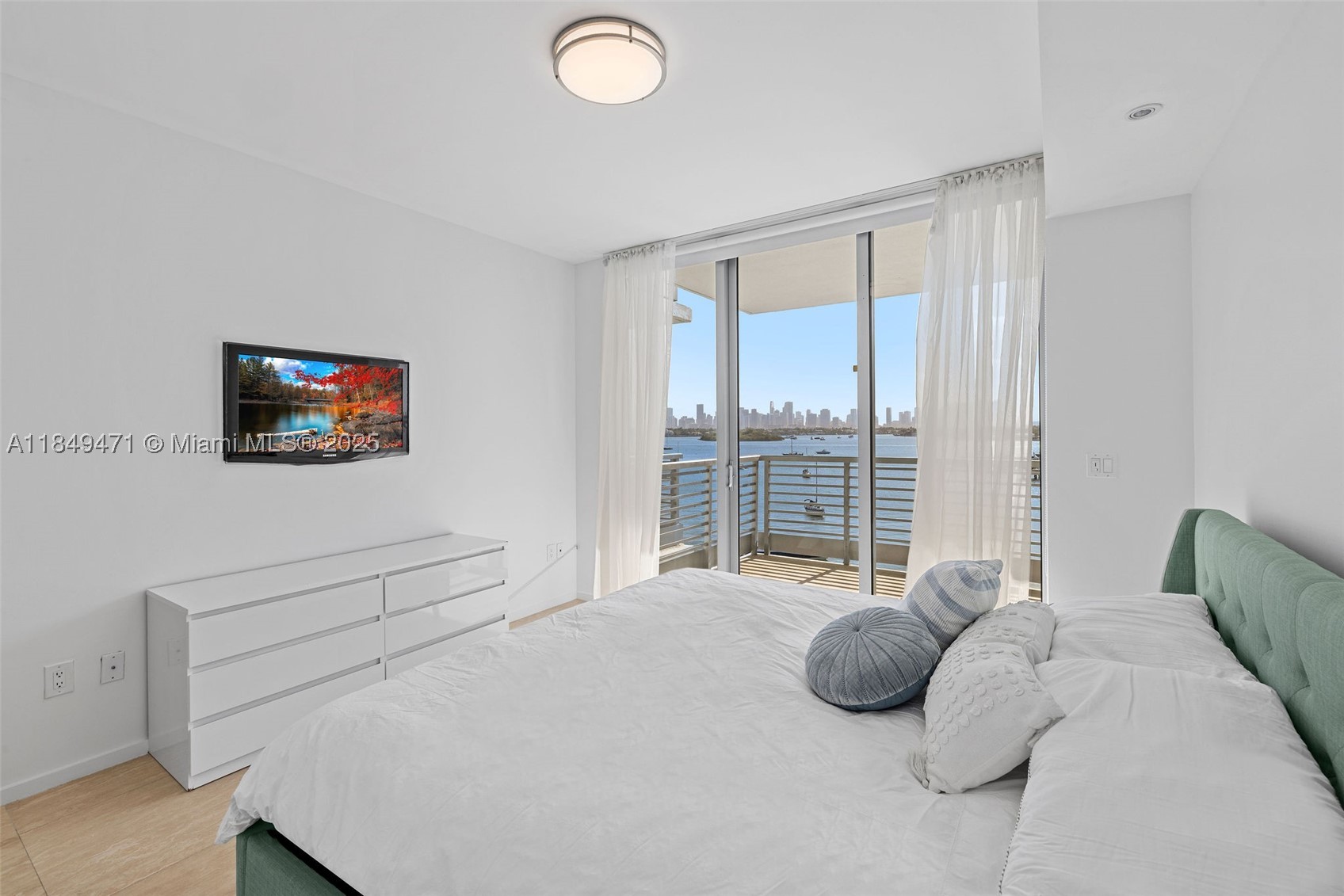 1445 16th St #602, Miami Beach FL 33139