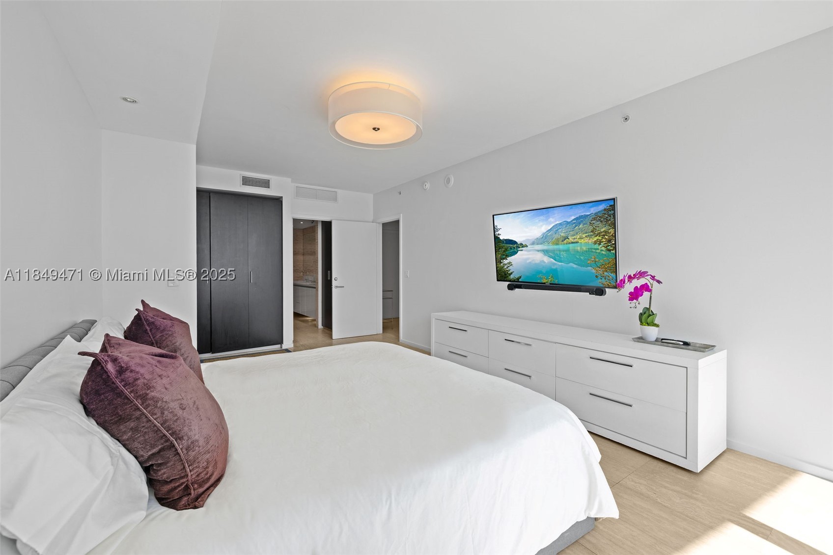 1445 16th St #602, Miami Beach FL 33139