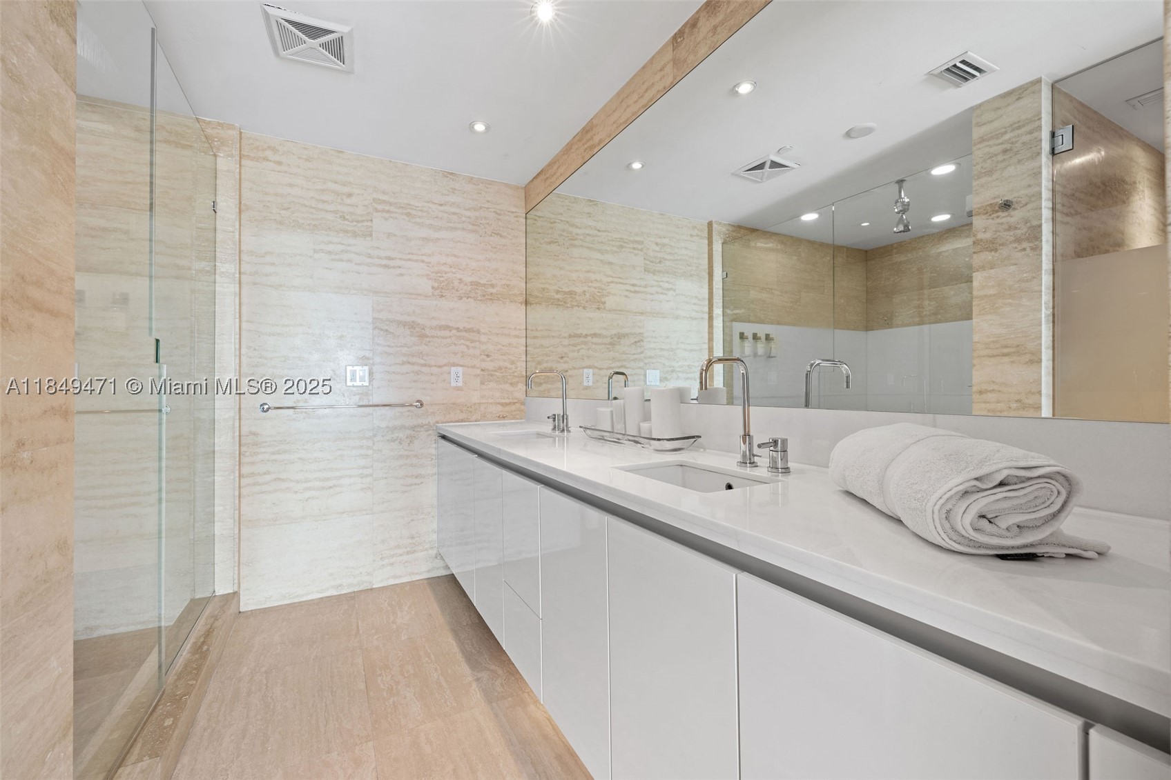 1445 16th St #602, Miami Beach FL 33139