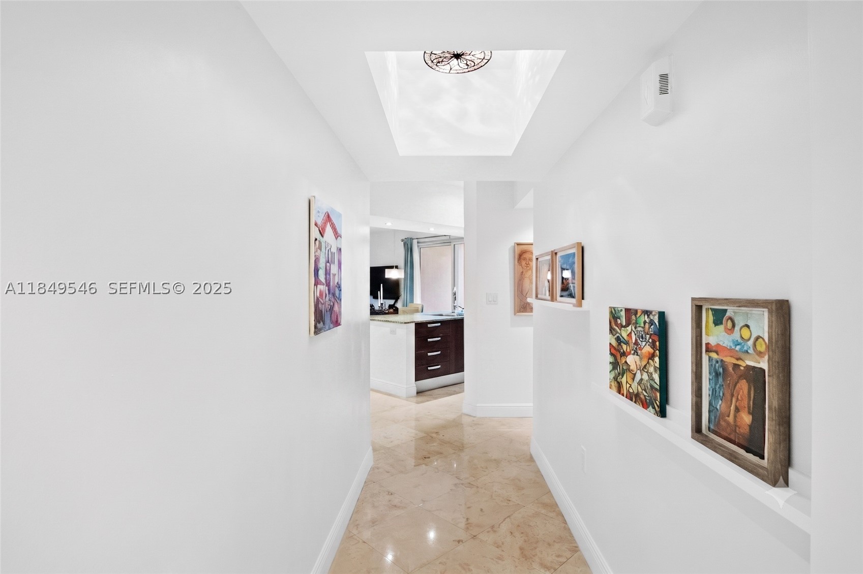 19900 E Country Club Dr #212, Aventura FL 33180