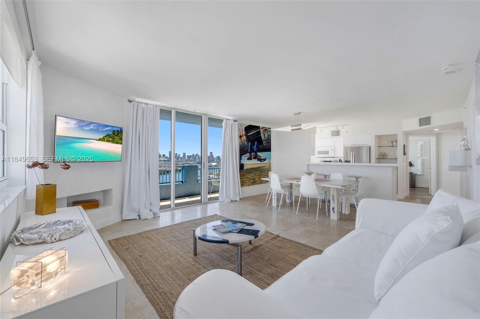 90 Alton Rd #2702, Miami Beach FL 33139