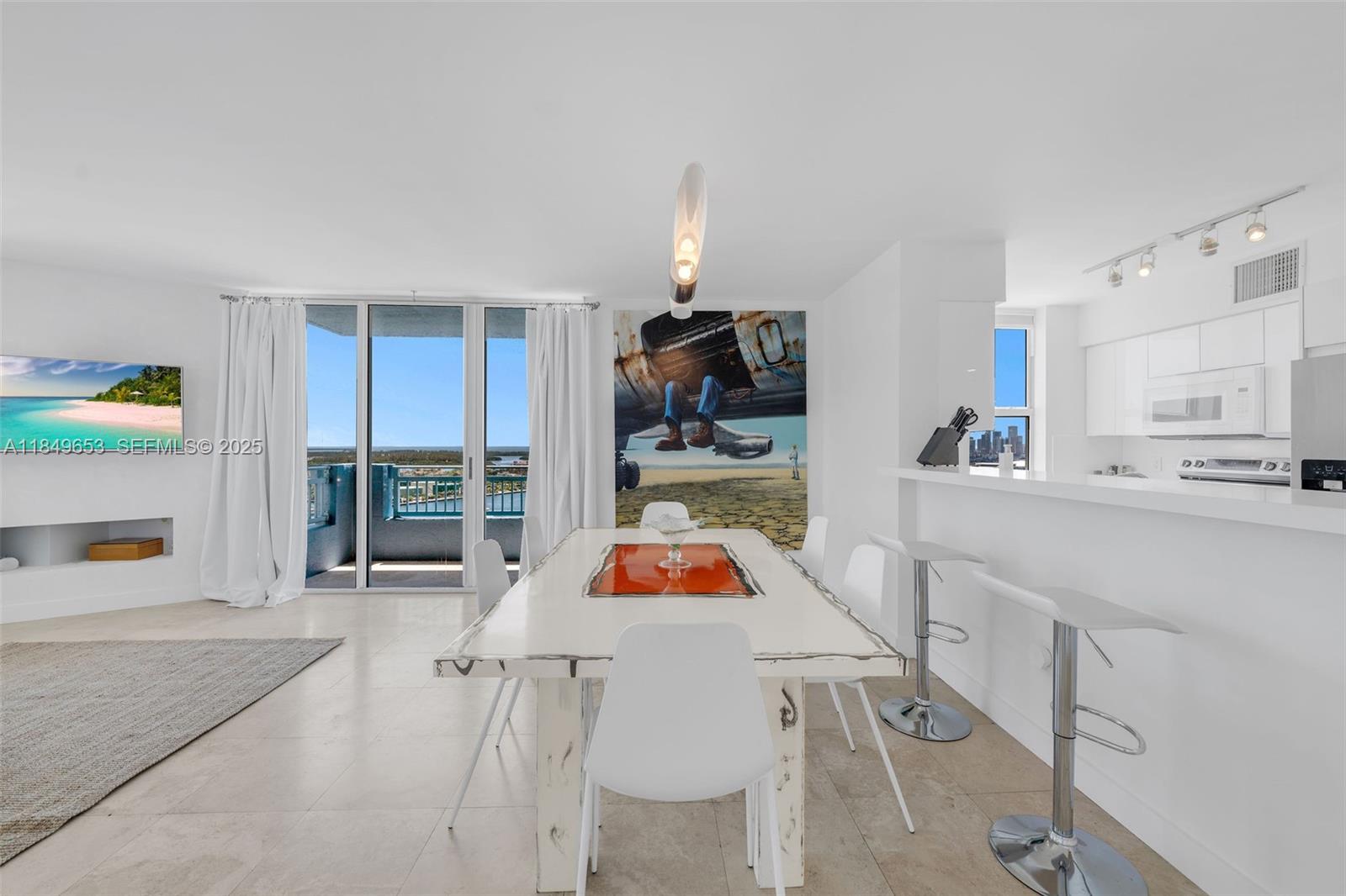 90 Alton Rd #2702, Miami Beach FL 33139