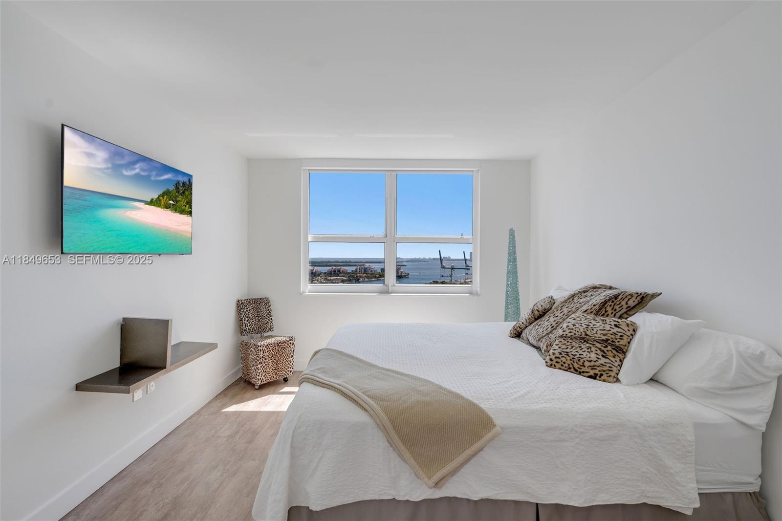 90 Alton Rd #2702, Miami Beach FL 33139