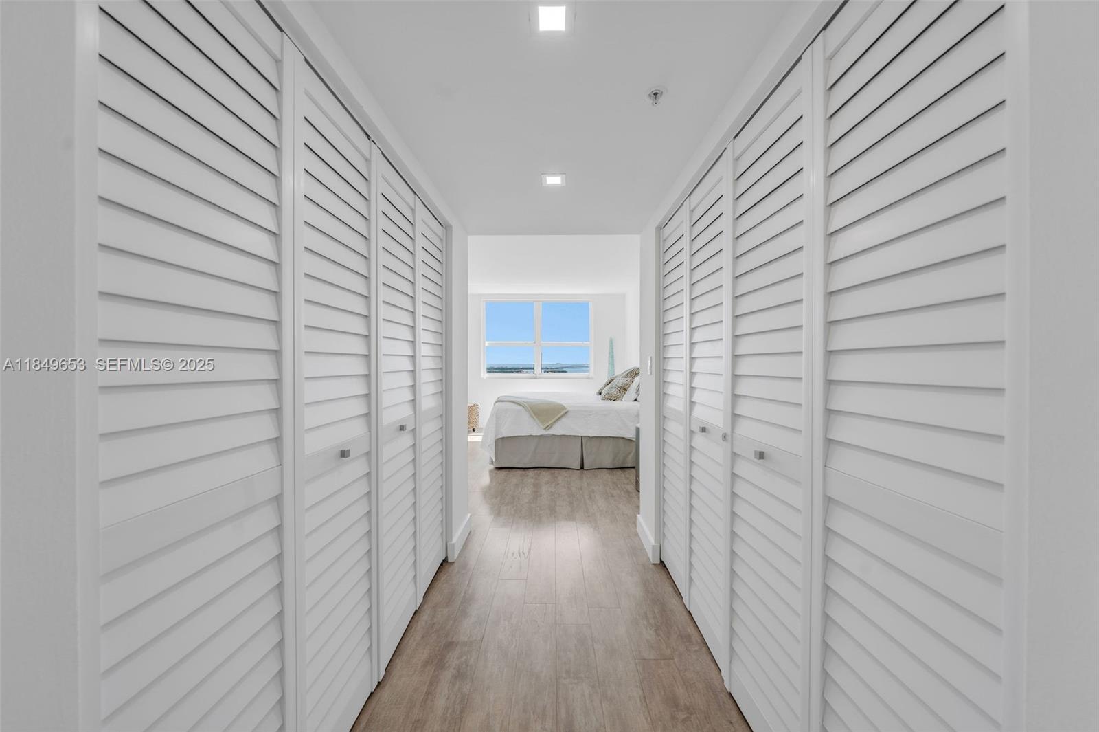 90 Alton Rd #2702, Miami Beach FL 33139