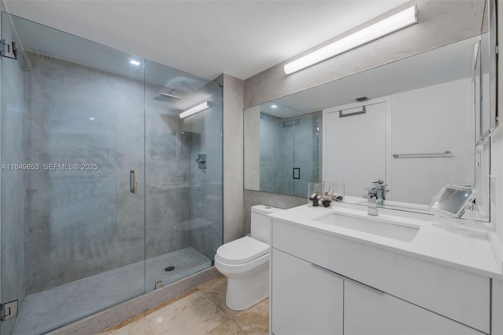 90 Alton Rd #2702, Miami Beach FL 33139